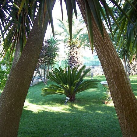 B&B Lo Smeraldo Castellana Grotte Exterior photo